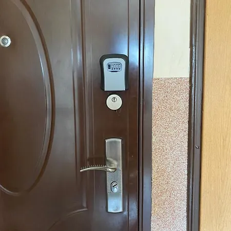 Apartment Mieszkanie Strajku Dokerow 2 Lok 5